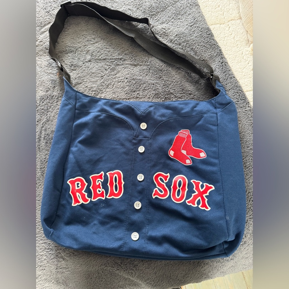 Blue Messenger Bag with Sporty Design